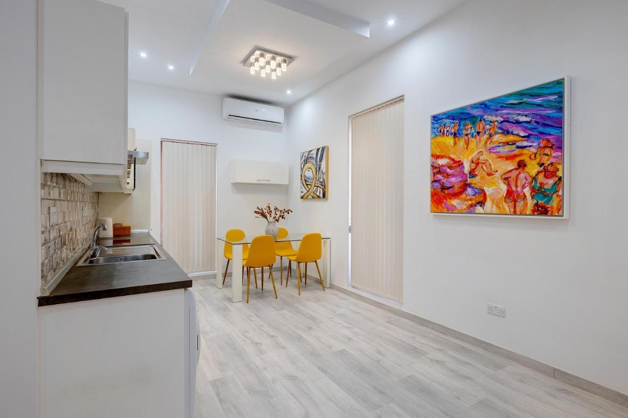 Picturesque Sliema Pad Steps From The Seafront公寓 外观 照片