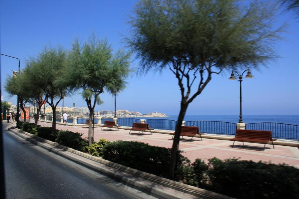 Picturesque Sliema Pad Steps From The Seafront公寓 外观 照片